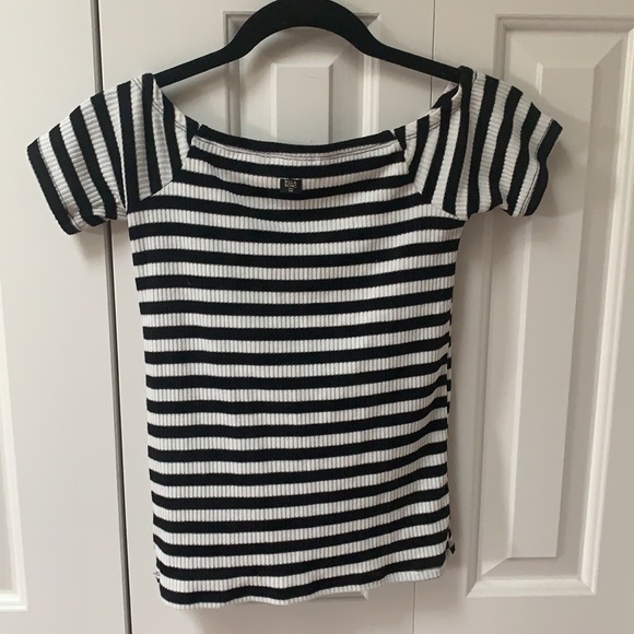 Stretchy Billabong waffle striped shirt - Picture 3 of 5